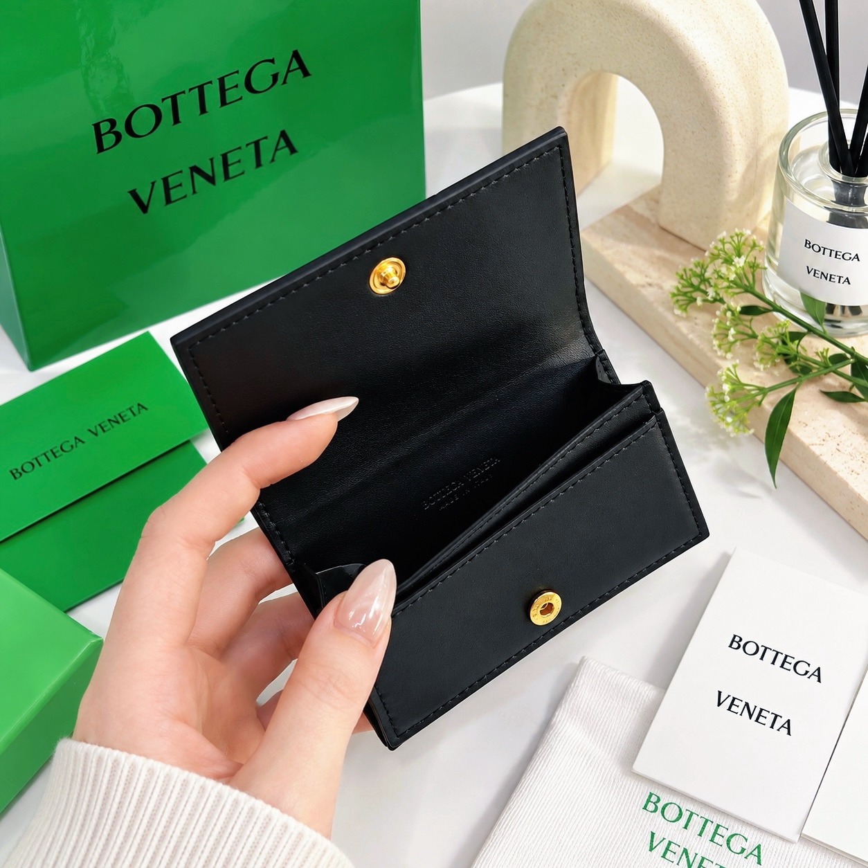 보테가 플랩 카드지갑 4