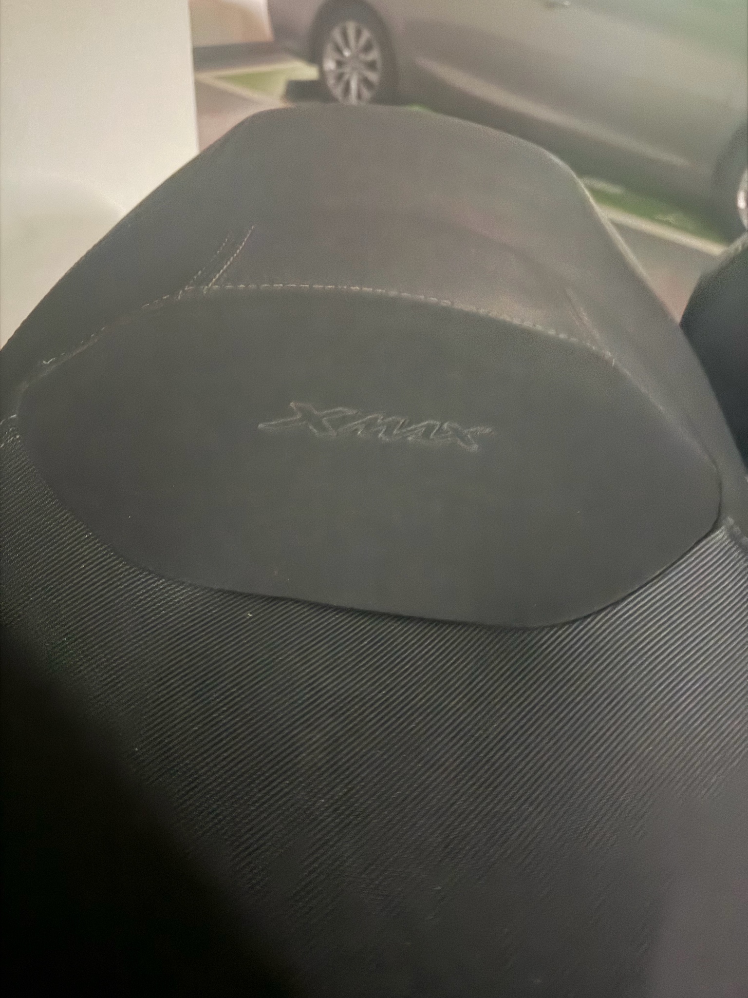 야마하 xmax 24년형 로우시트? 2