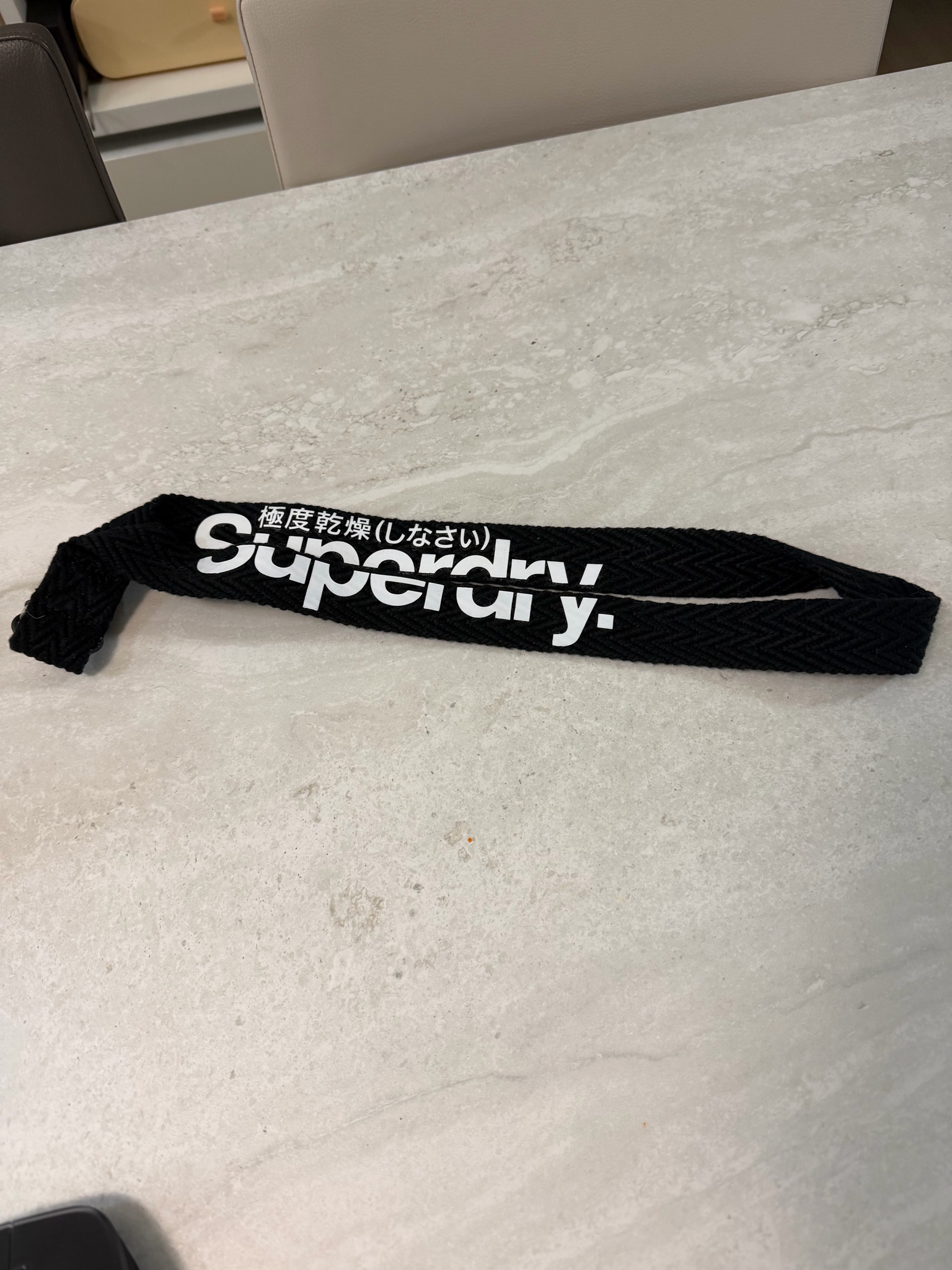 슈퍼드라이 superdry 한정판 목걸이
