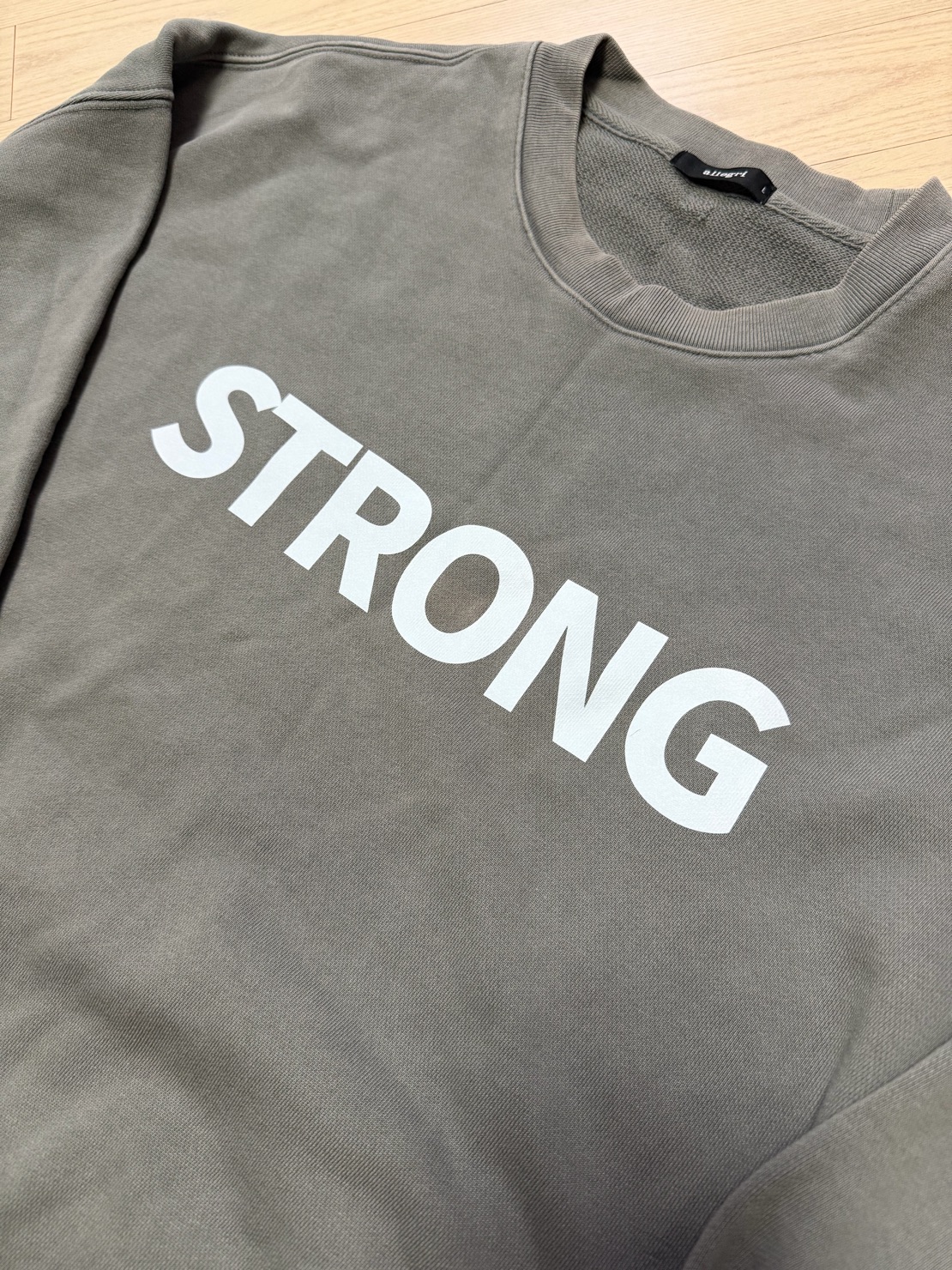 알레그리 가먼트다잉 스트롱 STRONG 맨투맨 L 3