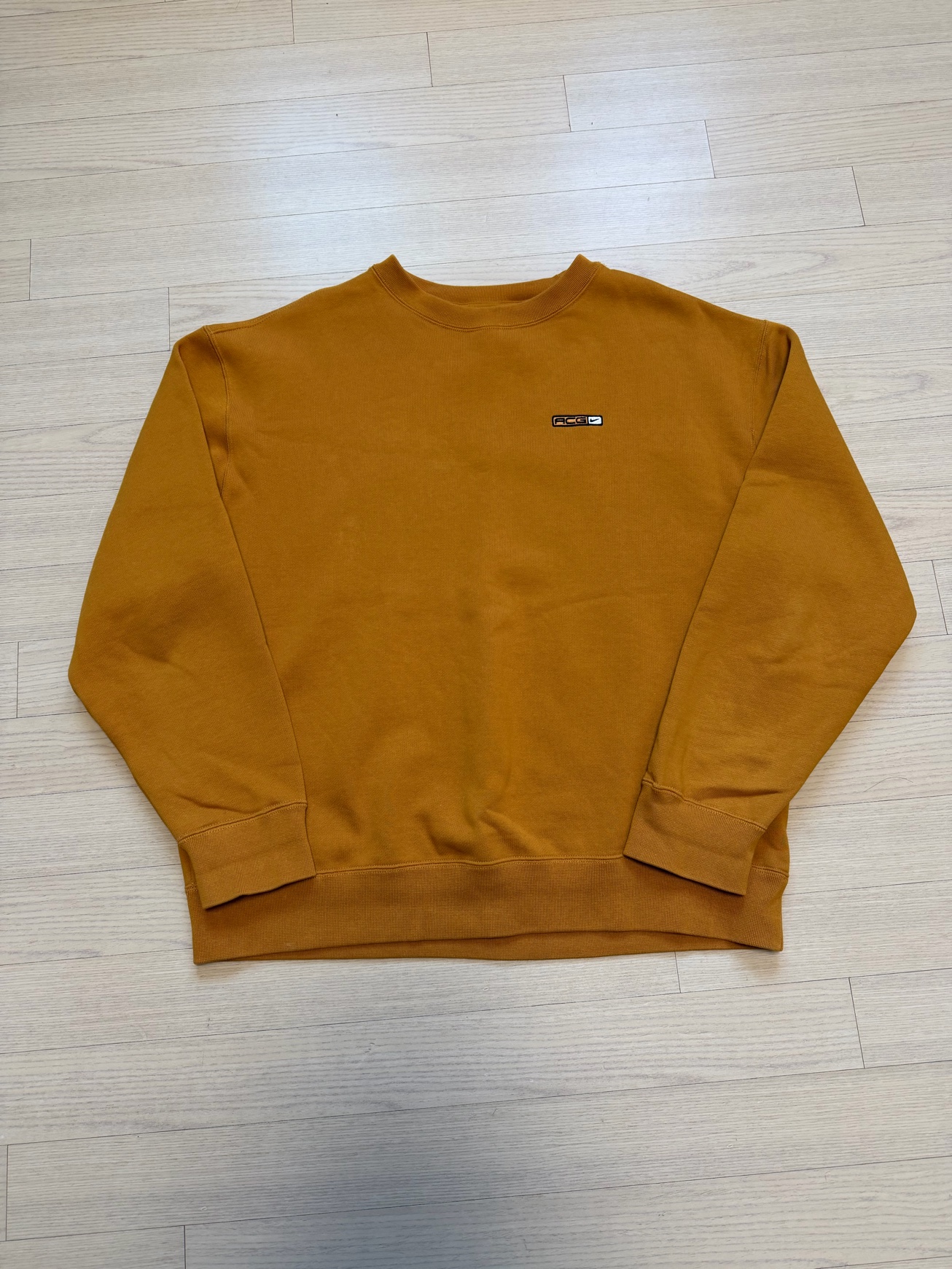 나이키 ACG 써마핏 기모 맨투맨 머스타드  M 95 2