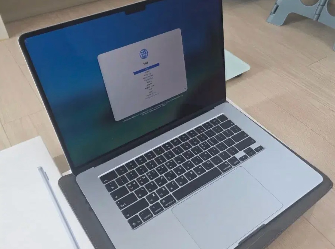 맥북 에어 m4 15인치 16GB/512GB 풀 박스 3
