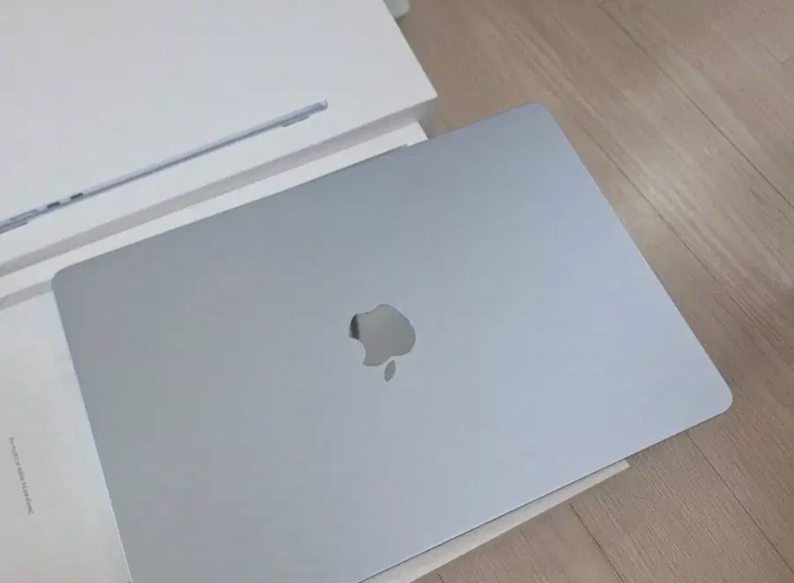 맥북 에어 m4 15인치 16GB/512GB 풀 박스 4