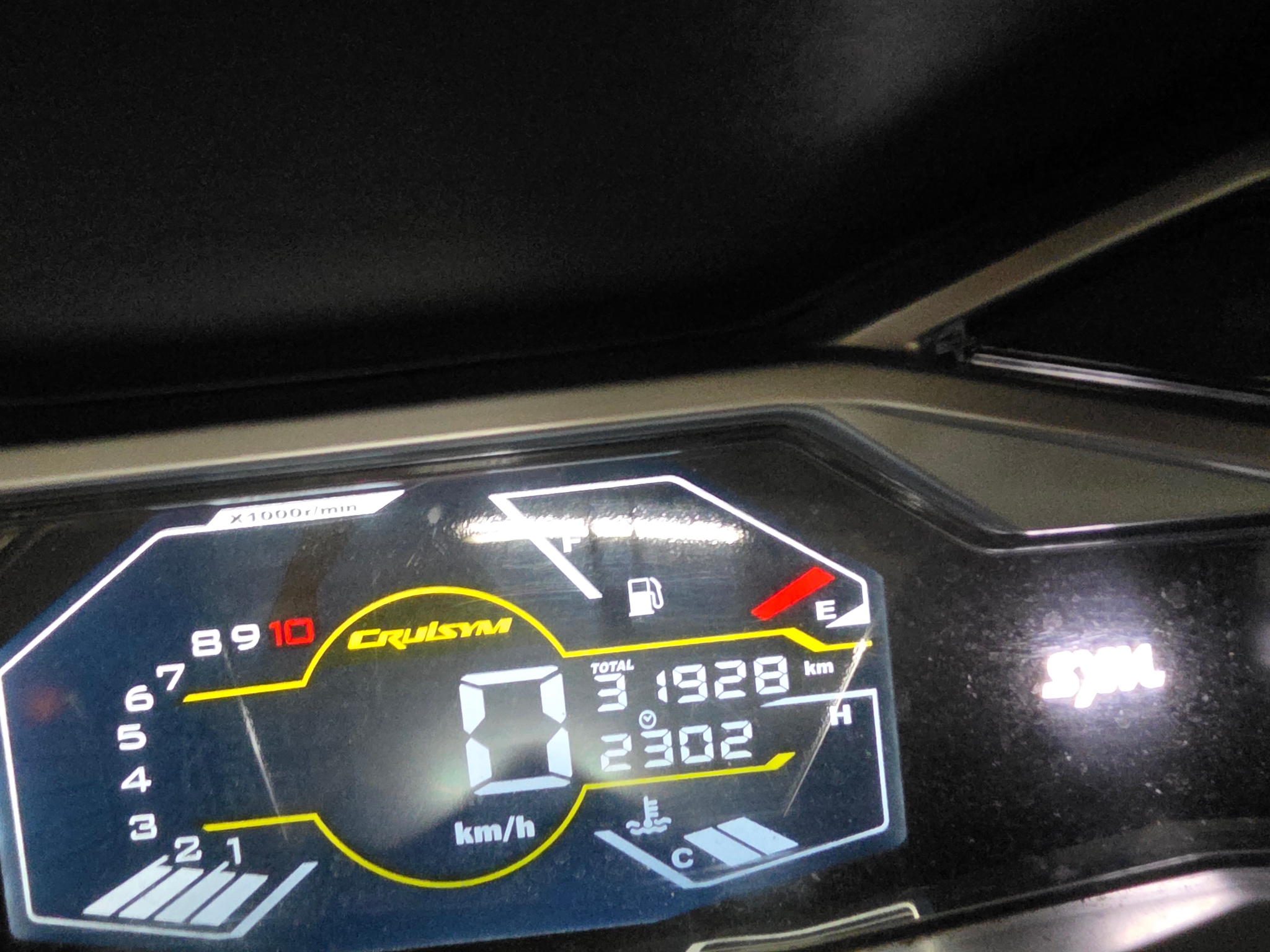 크루심알파125 25년식판매합니다 8